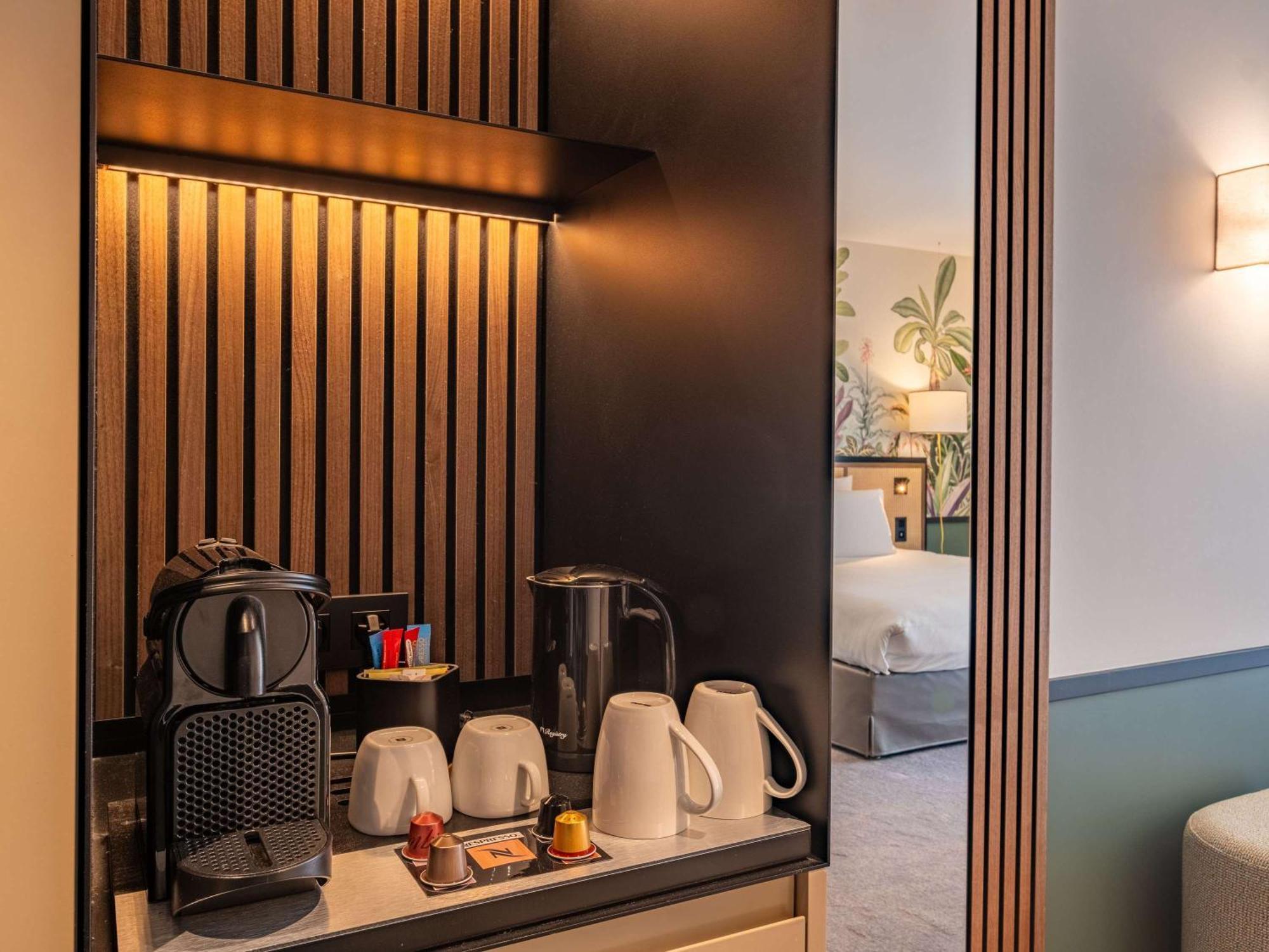 Mercure Le Mans Batignolles Exteriör bild